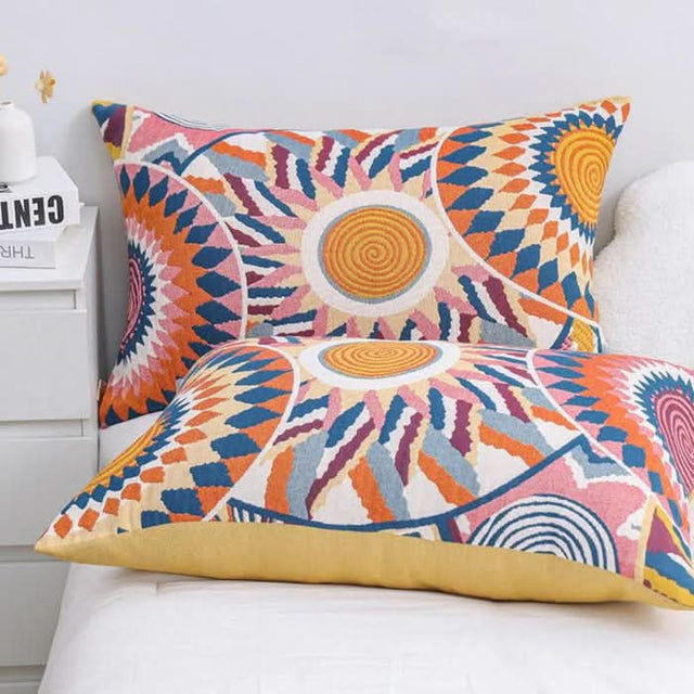 SUZY - Cotton pillow cover with minimalist chic