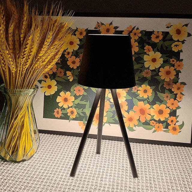 Nordic tripod table lamp - Stylish wireless LED night light