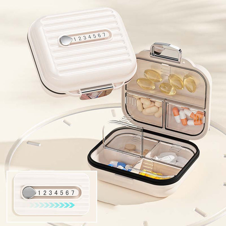 Small portable pillbox