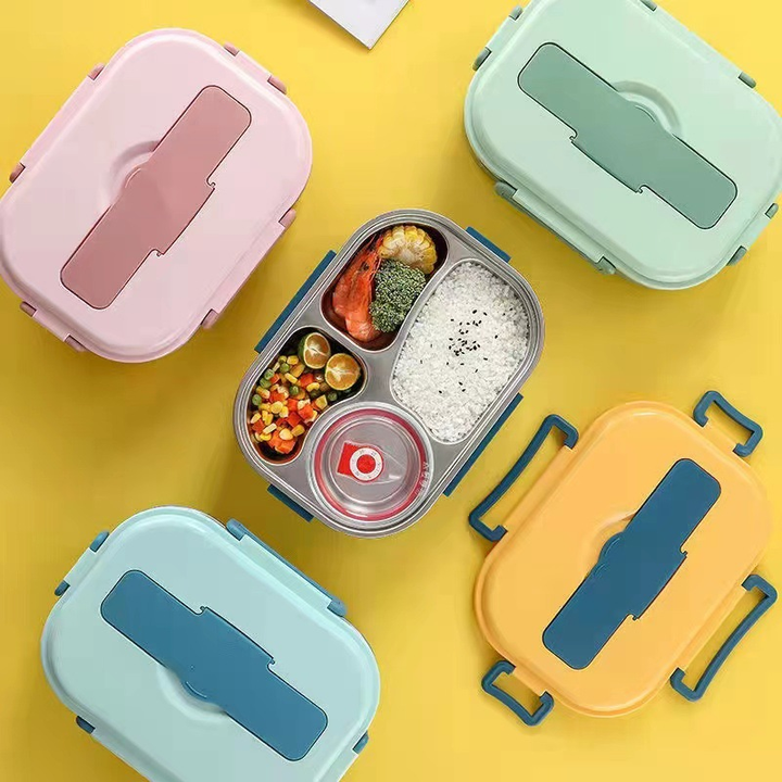 Bento lunch box made of stainless steel
