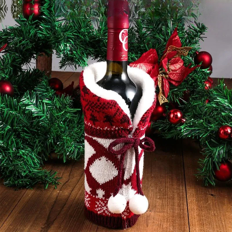 Christmas bottle cover with fur collar – festive cover for wine bottles, gnome decoration for Christmas, perfect as gift wrapping |