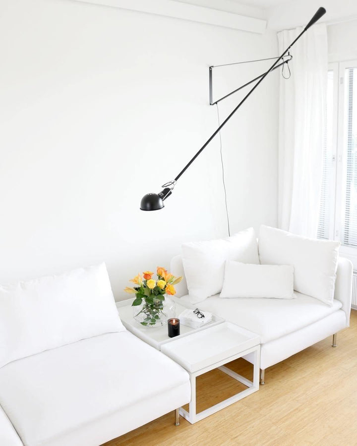 Model 265 Wall Lamp