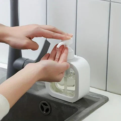 SkandiPure Soap Dispenser – Minimalist Nordic Design for Modern Spaces