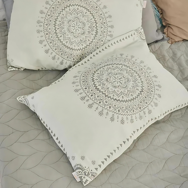 MASI - Soft pillow cover with boho pattern