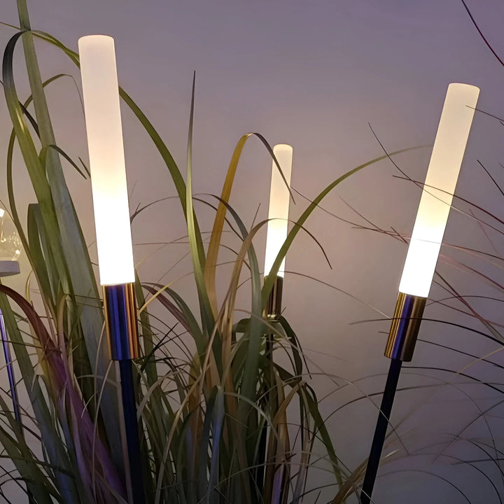 LumiVerge – Modern LED Outdoor Garden Light