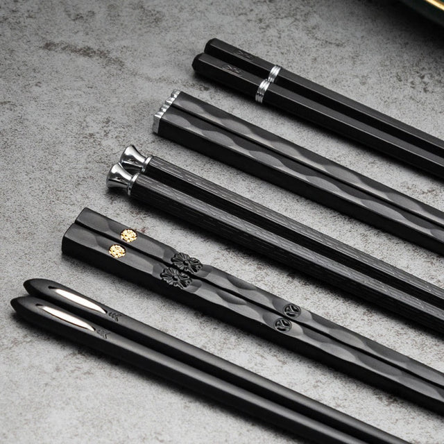 DineLux – Luxurious Chopstick Set with Refined Designs (5 Pairs)
