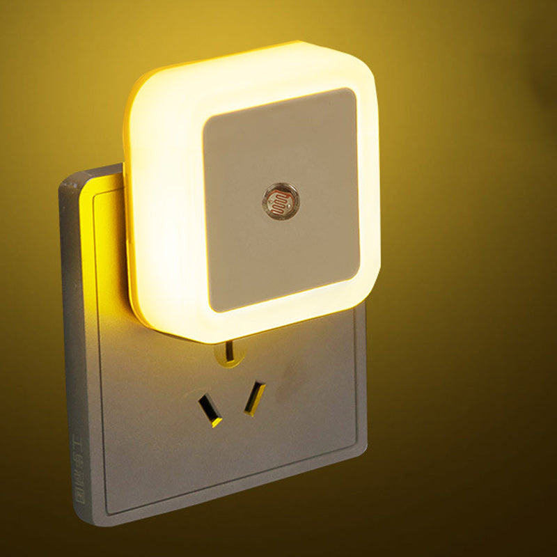 Light-Activated Sensor LED Night Light |