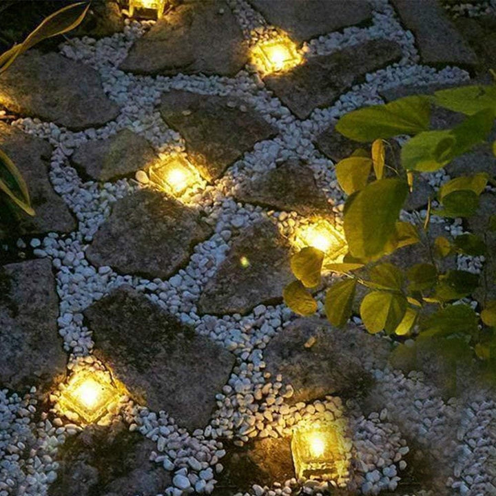 LumiSquare – Solar Powered Garden Light
