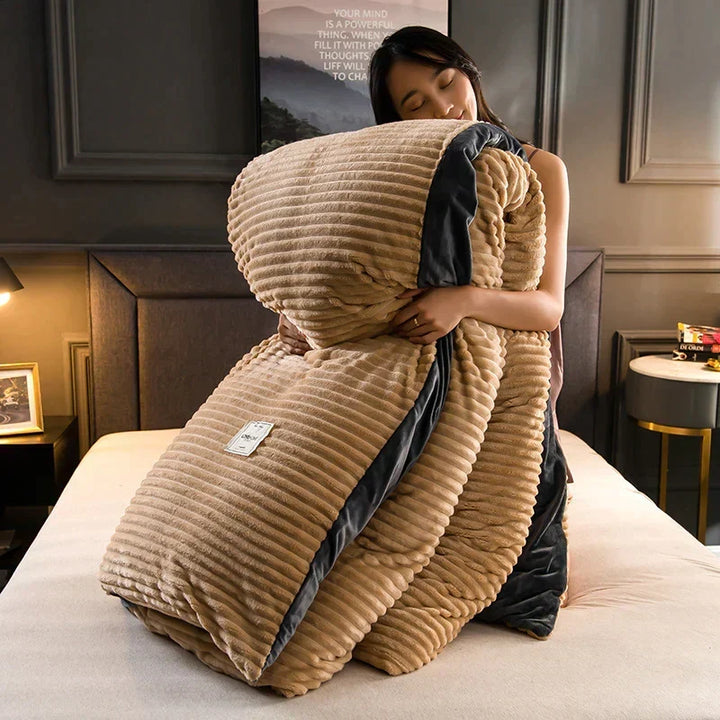 Luxurious and Comfortable Duvet Cover - DreamWeave