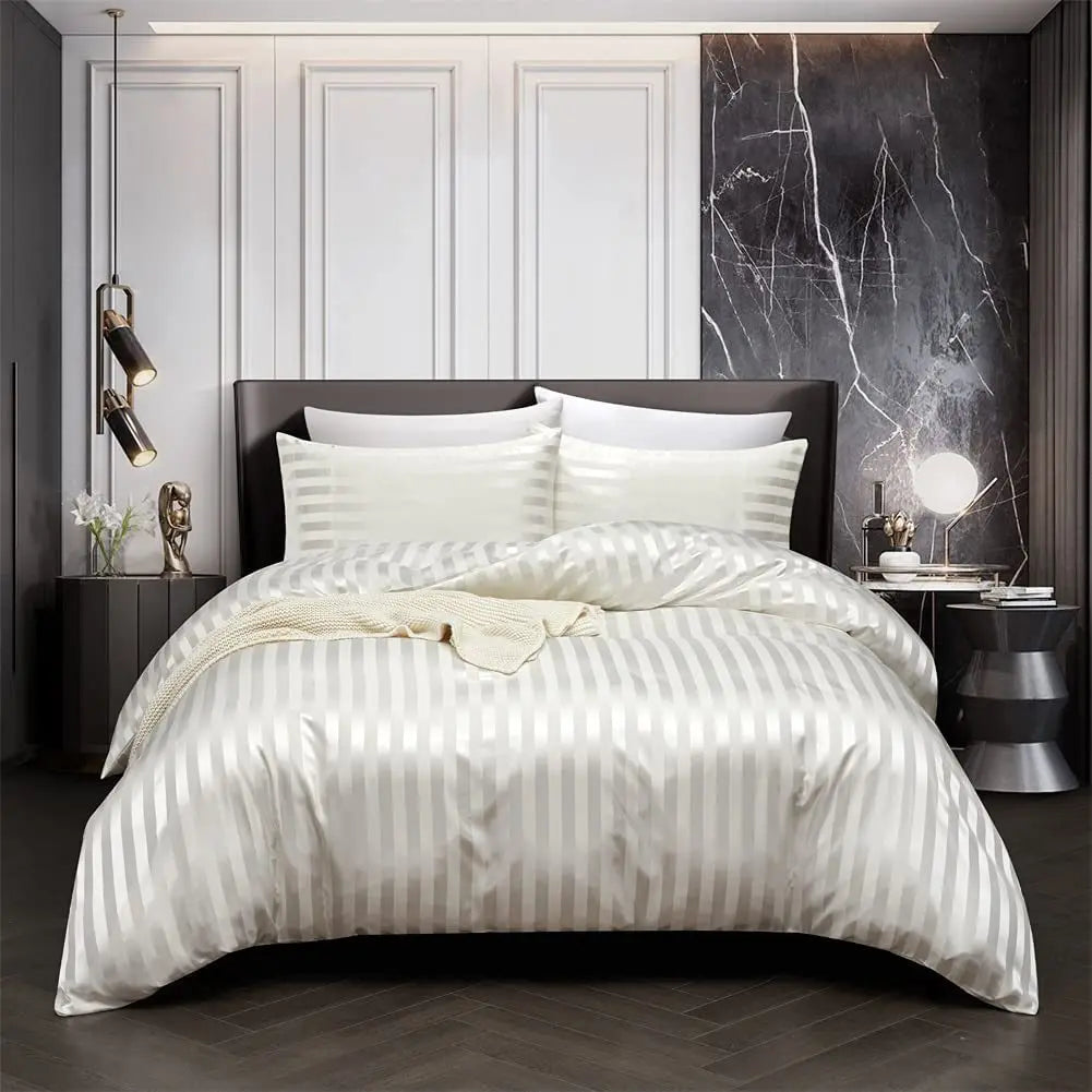 NoirLuxe Set - Luxury Satin Duvet Cover for the Bedroom