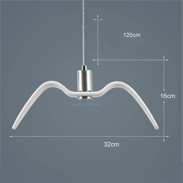 BeakBrilliance - Design Bird Lamp for Unique Interiors