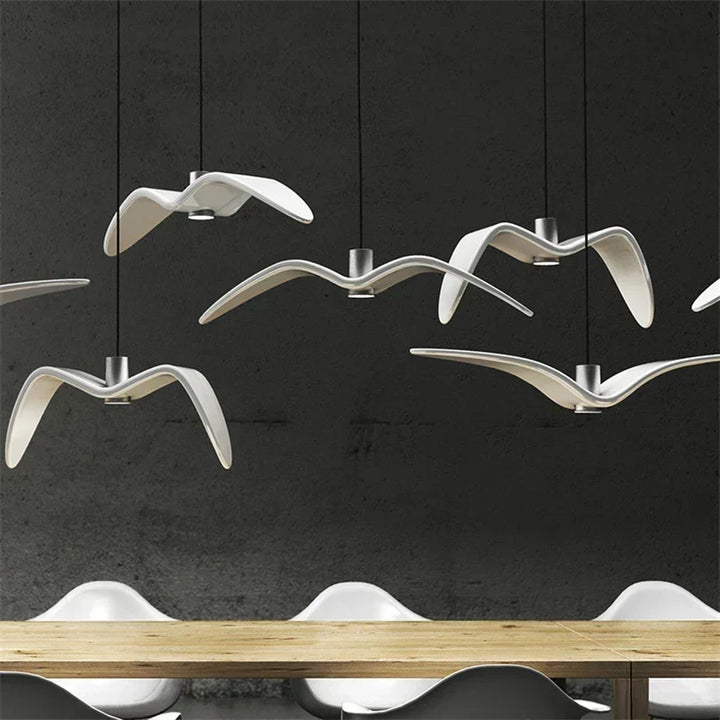 BeakBrilliance - Design Bird Lamp for Unique Interiors
