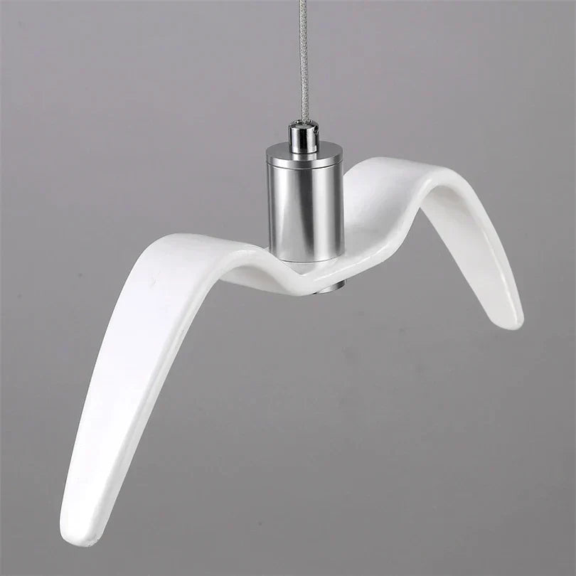 BeakBrilliance - Design Bird Lamp for Unique Interiors