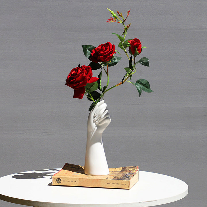Gibbar Vase