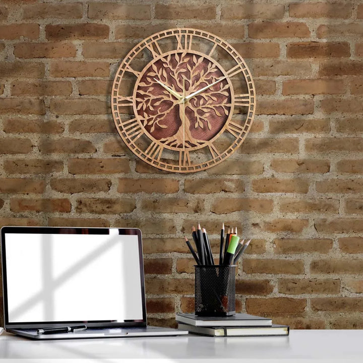 WoodArt | Rustic wall clock made of wood in vintage style