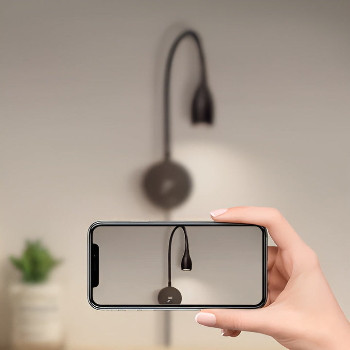 TouchGlow - 2-in-1-Swan-neck wall lamp with USB charger for cozy reading evenings
