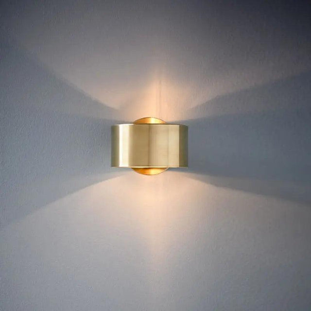 Wall lamp - LuxeShine - Modern & Chic room transformation