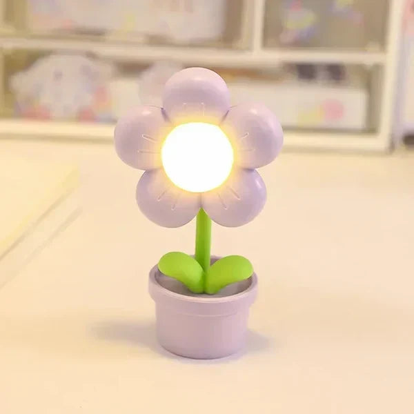 Cute Flower Night Light for Children – LED Table Lamp in Flower Design for the Children&