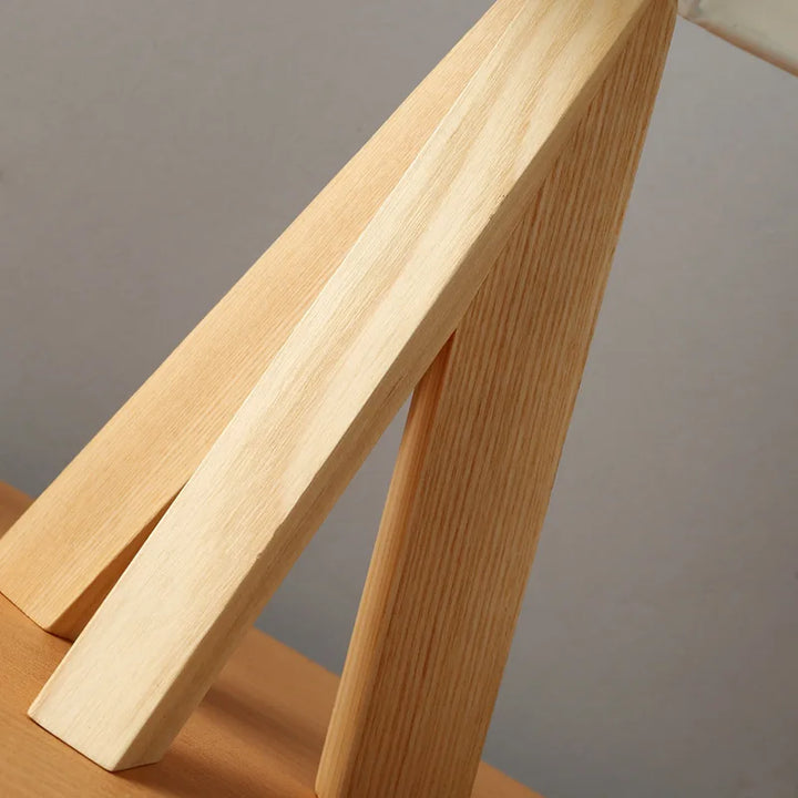 EcoLight – Wooden table lamp with modern design