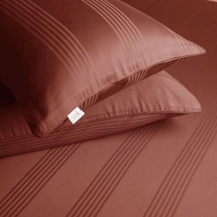 Nordéa PureCotton Pillowcases | 100% Cotton | Soft, Breathable &amp; Durable | Timeless Elegance for Restful Sleep