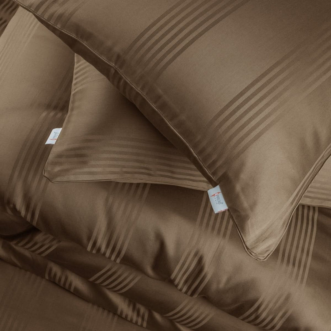 Nordéa PureCotton Pillowcases | 100% Cotton | Soft, Breathable &amp; Durable | Timeless Elegance for Restful Sleep