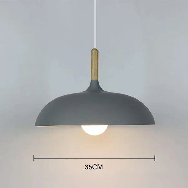NordicOak – Ceiling light made of northern oak