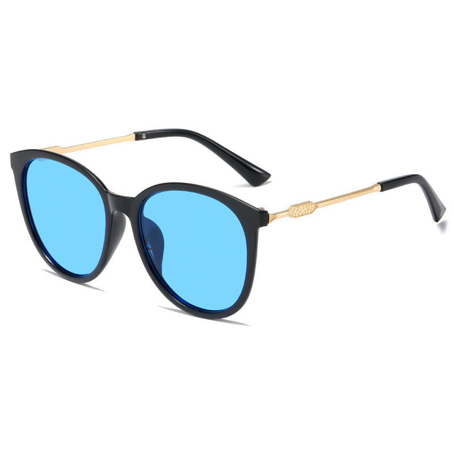 Women's Fashion Cat-Eye Sunglasses with Mirrored Lenses