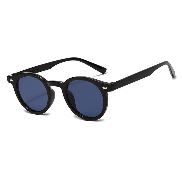 Women's mirrored round sunglasses