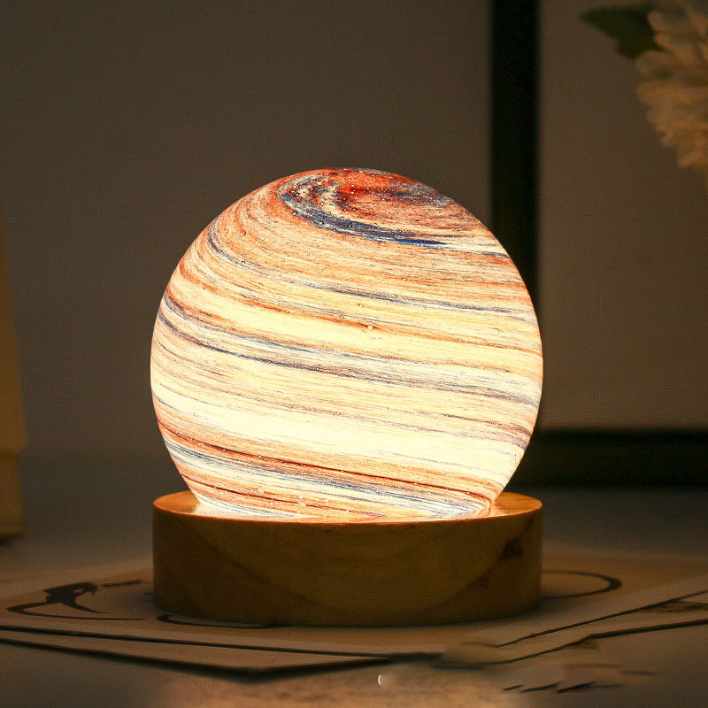 Enchanting Planet Lamp – A Universe of colors and Dreams