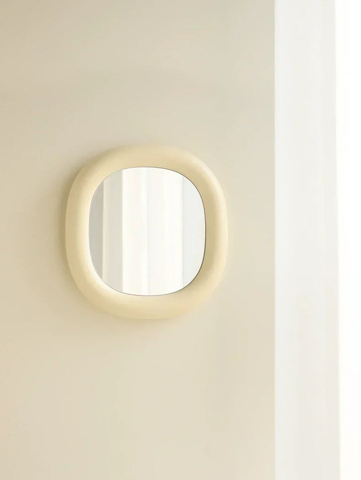 Seeker Mirror