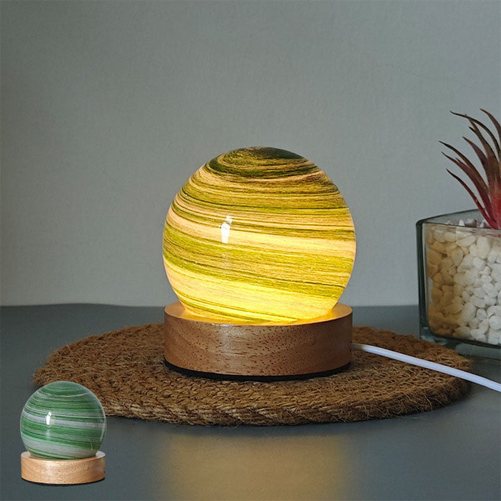 Enchanting Planet Lamp – A Universe of colors and Dreams