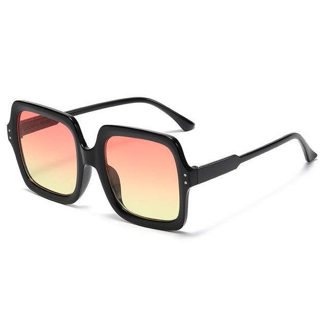 Ladies fashionable square sunglasses with mirrored lenses