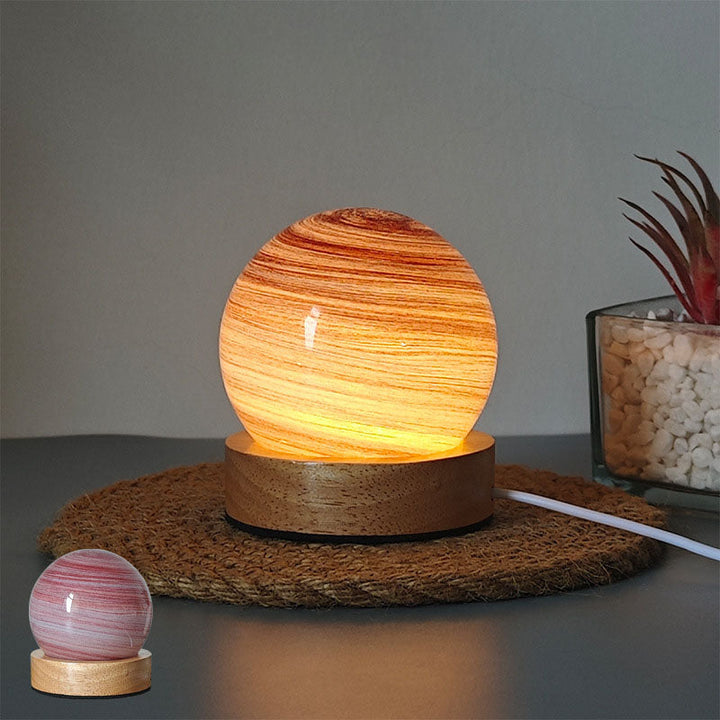 Enchanting Planet Lamp – A Universe of colors and Dreams