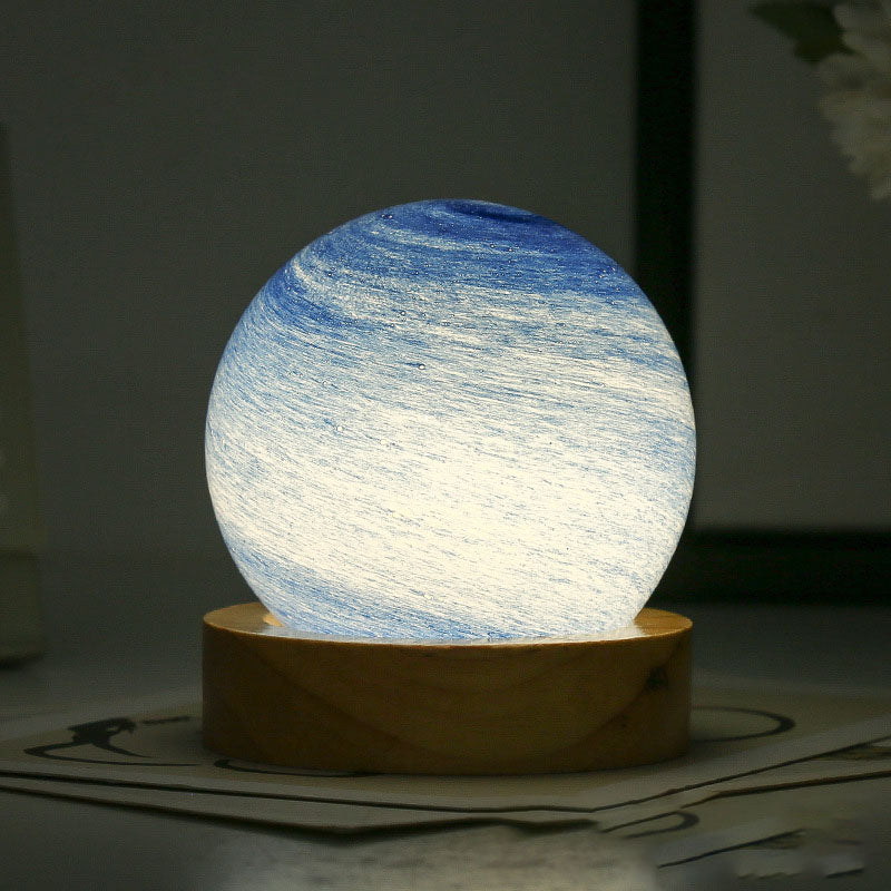 Enchanting Planet Lamp – A Universe of colors and Dreams