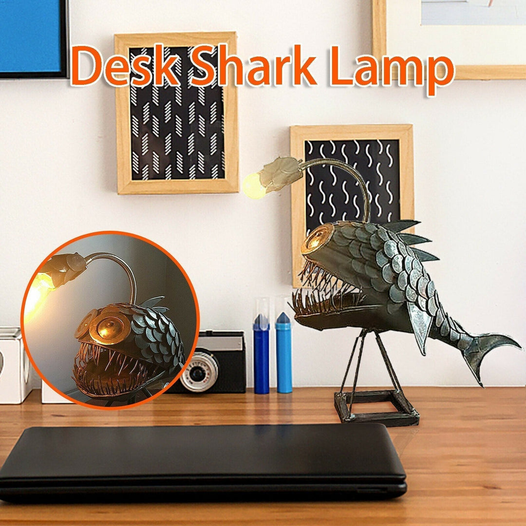 Retro Table Lamp Anglerfish Light with Flexible Lamp Head Artistic Table Lamps for Home Bar Café Home Art Decorative Ornaments