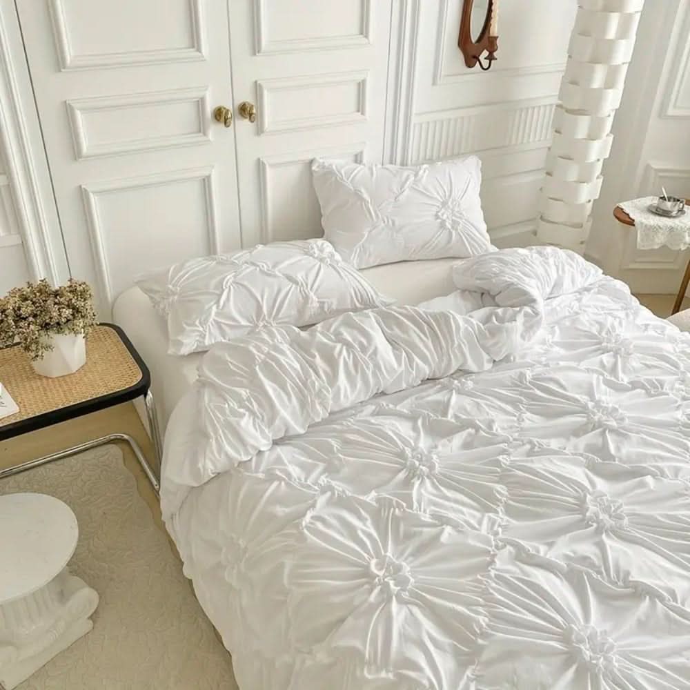 Elegant Ruffle Flower Duvet Cover Set Made of Microfiber