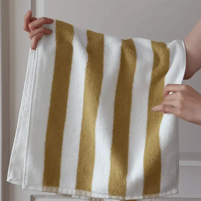 Retro Stripes Towel (Chunky)