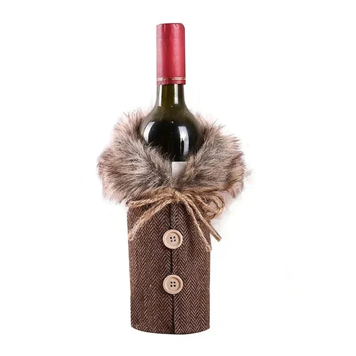 Christmas bottle cover with fur collar – festive cover for wine bottles, gnome decoration for Christmas, perfect as gift wrapping |