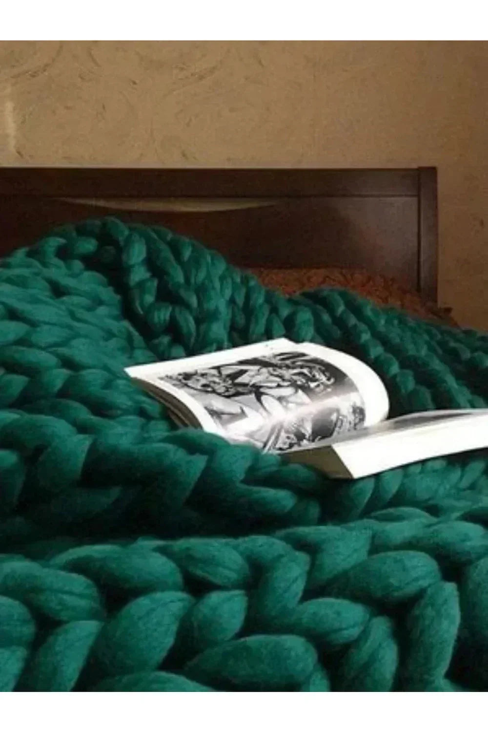 Cozy Knit Chunky Blanket