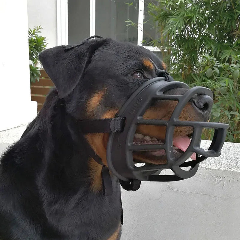 – Adjustable Silicone Dog Muzzle