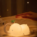 LumiDum LED Night Light | Soft Silicone | 3 Brightness Levels | Portable & Rechargeable | 17.7 × 9.1 cm