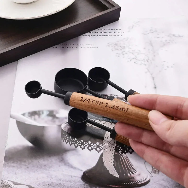 Lyra Measuring Cups &amp; Spoon Set