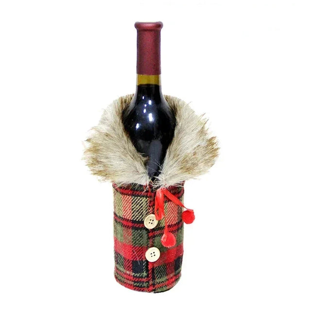 Christmas bottle cover with fur collar – festive cover for wine bottles, gnome decoration for Christmas, perfect as gift wrapping |