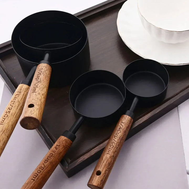 Lyra Measuring Cups &amp; Spoon Set