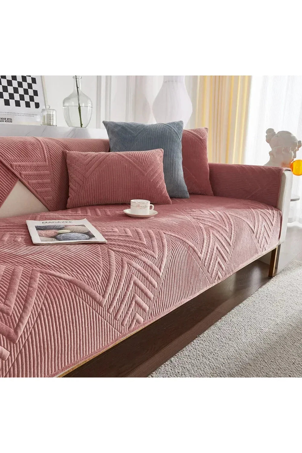 Soft Quilted Sofa Cover |