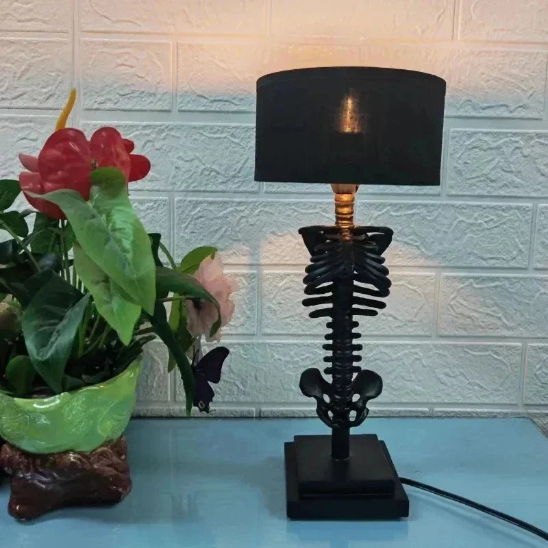 Skull Table Lamp Skeleton Horror 3D Statue Creative Party Ornament Prop Halloween Decoration Atmosphere Lamp Night Light
