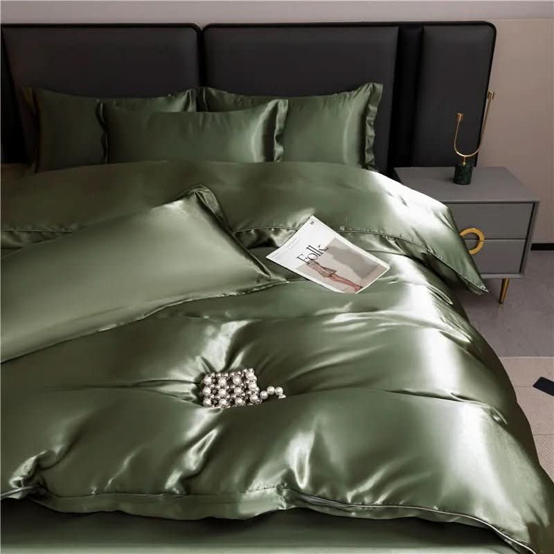 Luxurious silk duvet cover for elegant sleep comfort