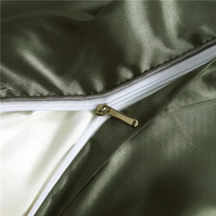Luxurious silk duvet cover for elegant sleep comfort