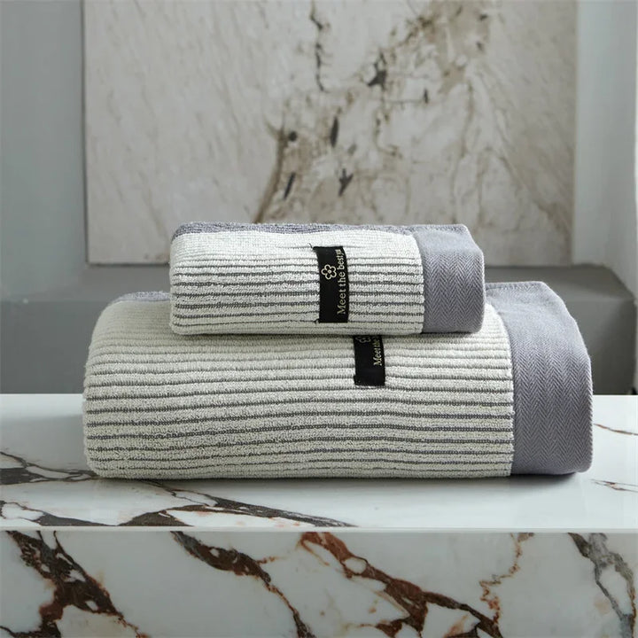 PureSoft – Luxurious bath towel made from 100% organic cotton