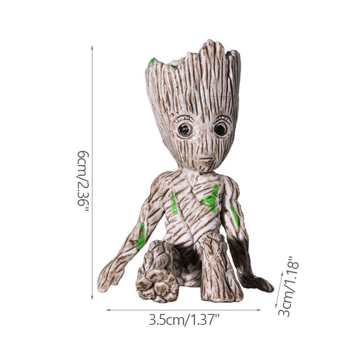 Cartoon Large Miniature Figure: Playful Office Decoration